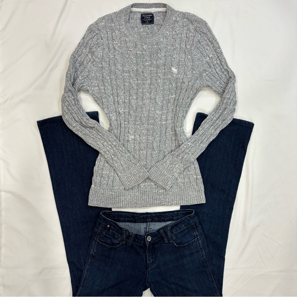 Abercrombie & Fitch Grey Cable Knit Women's Sweater